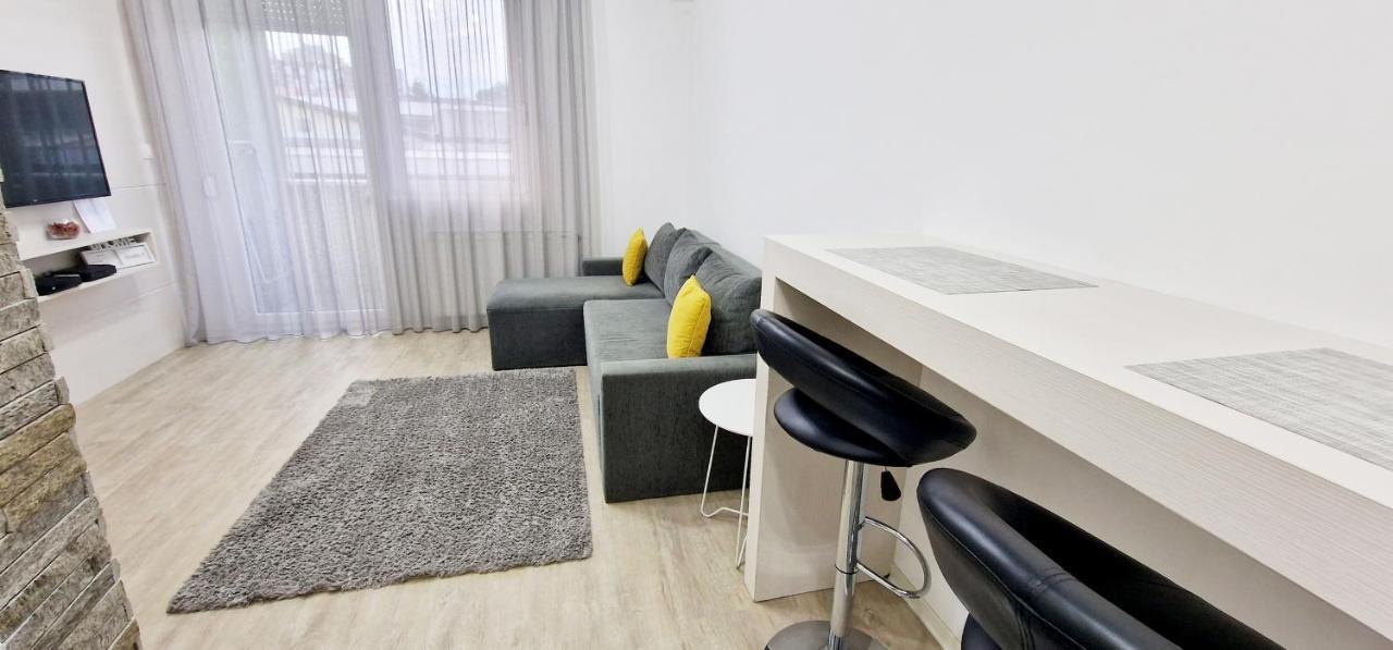 Studio 7 Apartment Novi Sad Exterior photo